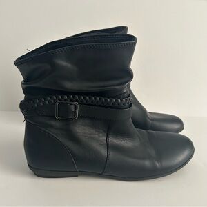 American Eagle Black Ankle Boots | Size 7.5